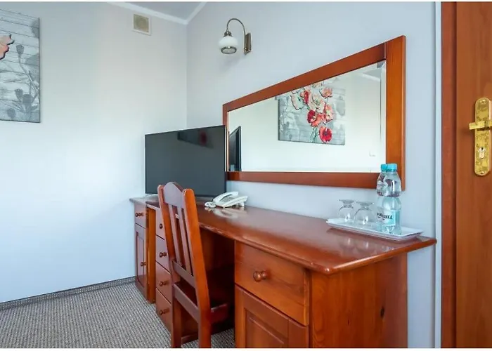 호텔 Restauracja Cukropol