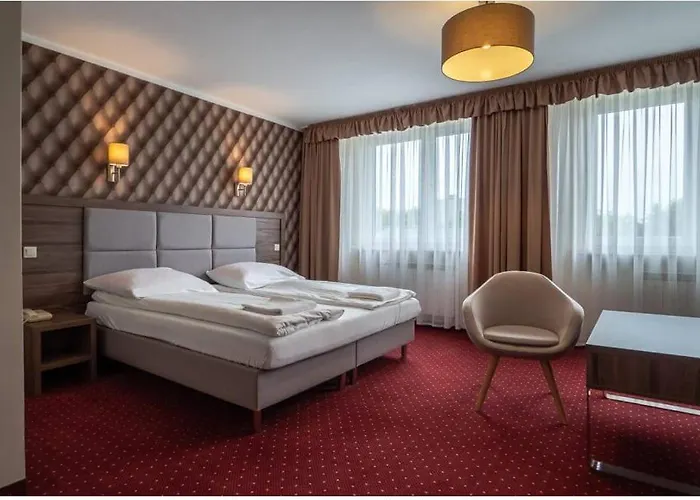 Restauracja Cukropol 호텔 Gostyń